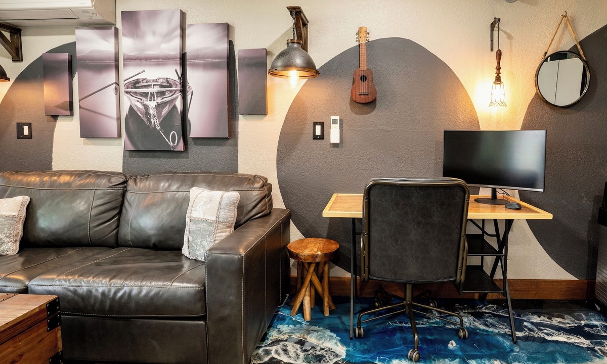 Kahuku Condo | NEW! RusticLuxe — Fully Custom Boss Cabin at Turtle Bay