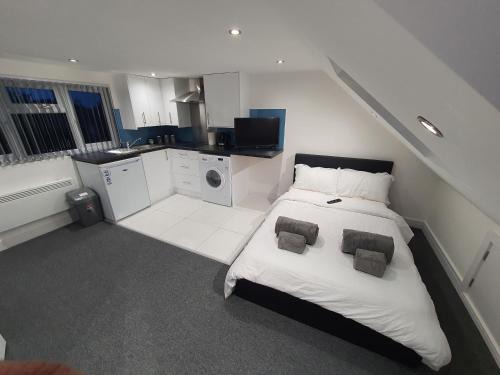 Yeading House | New Self Contained Flat,in Hayes, Free Parking