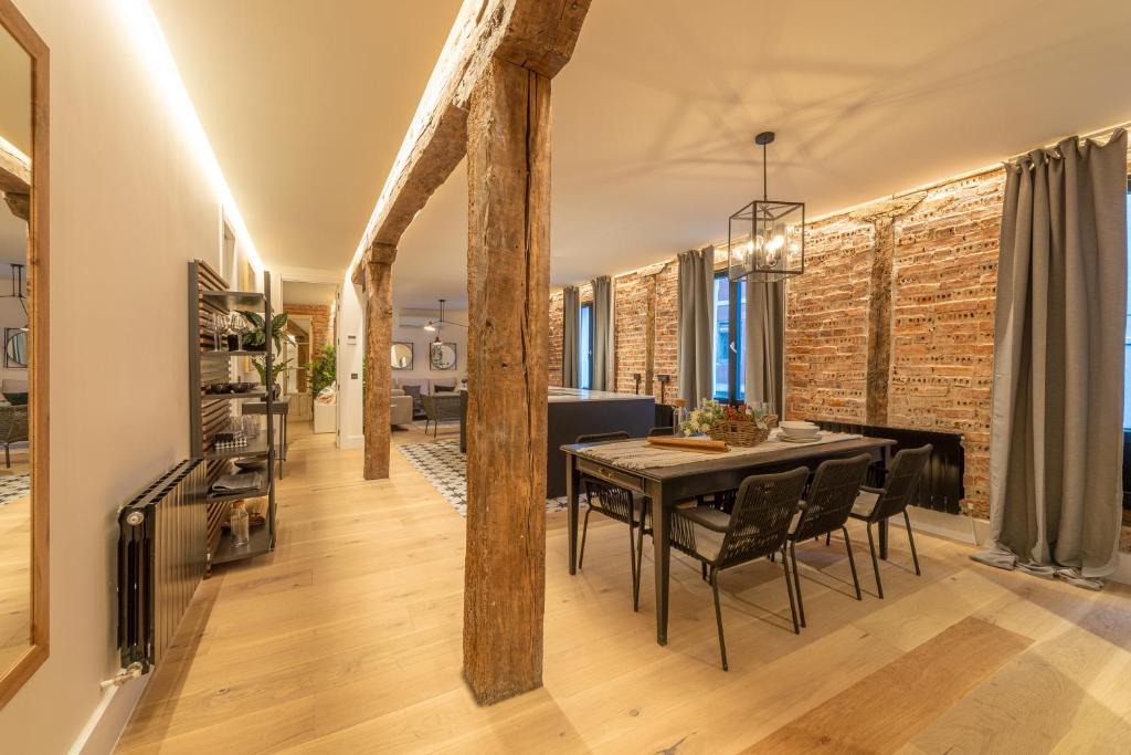 Bilbao la Vieja Apartment | New Soho AC by Staynnapartments