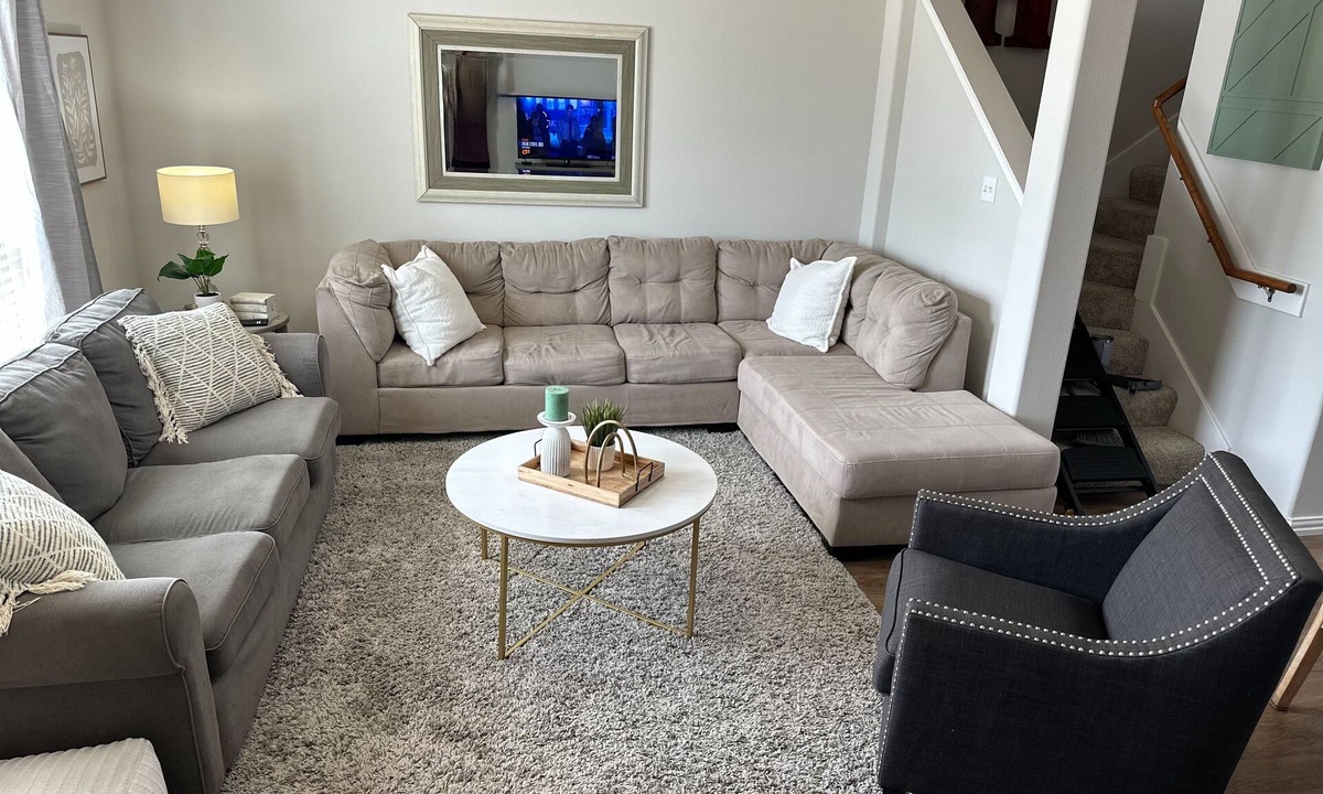 College Station House | New! Spacious 4-bedroom townhome in College Station close to A&M campus!