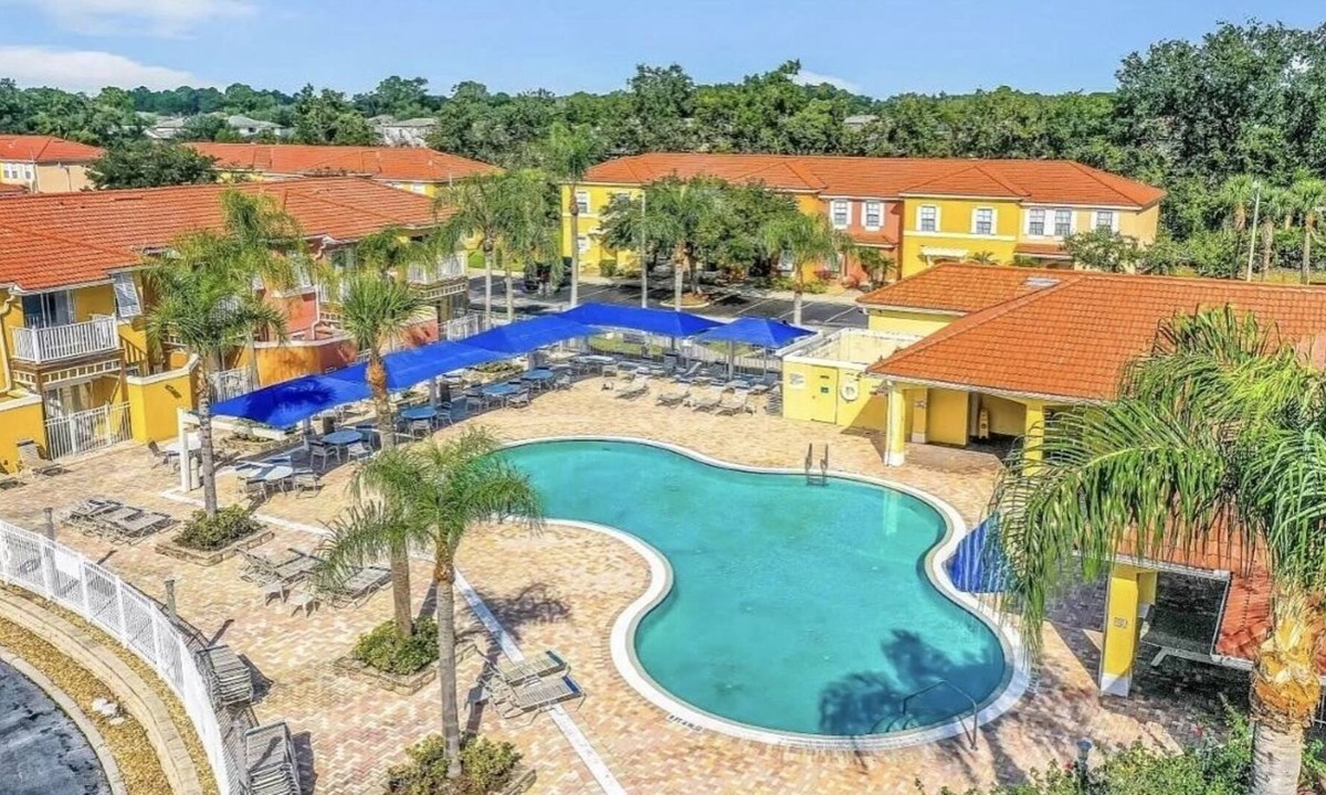 Crystal Cove House | NEW*❤️SPACIOUS TOWNHOUSE NEAR THEME PARKS❤️