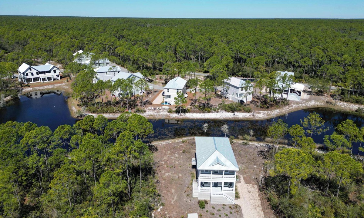 Panacea House | NEW - St. Teresa Beach Escape w/Private Beach Acc