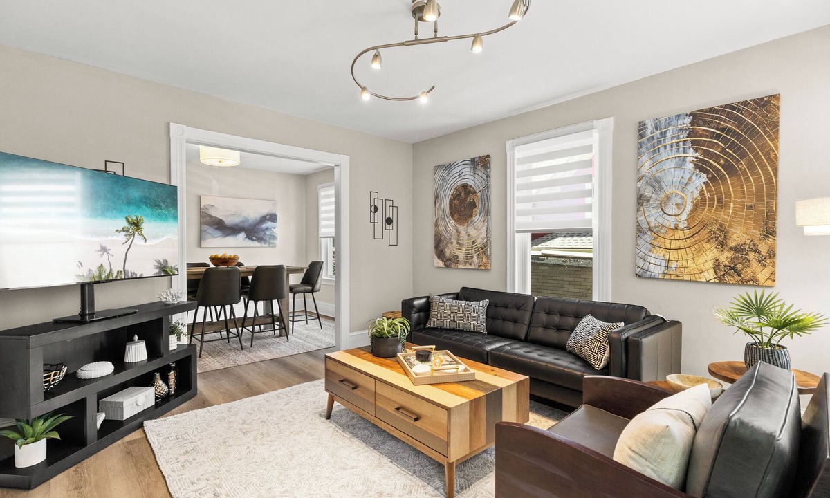 Blackstone Apartment | NEW: Stylish & Modern 3BR Near Brown University