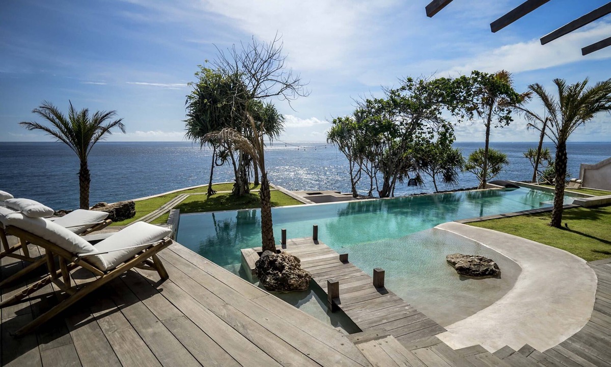 Mushroom Bay Villa | New Sunset Ultimate Oceanfront Villa - 5BD