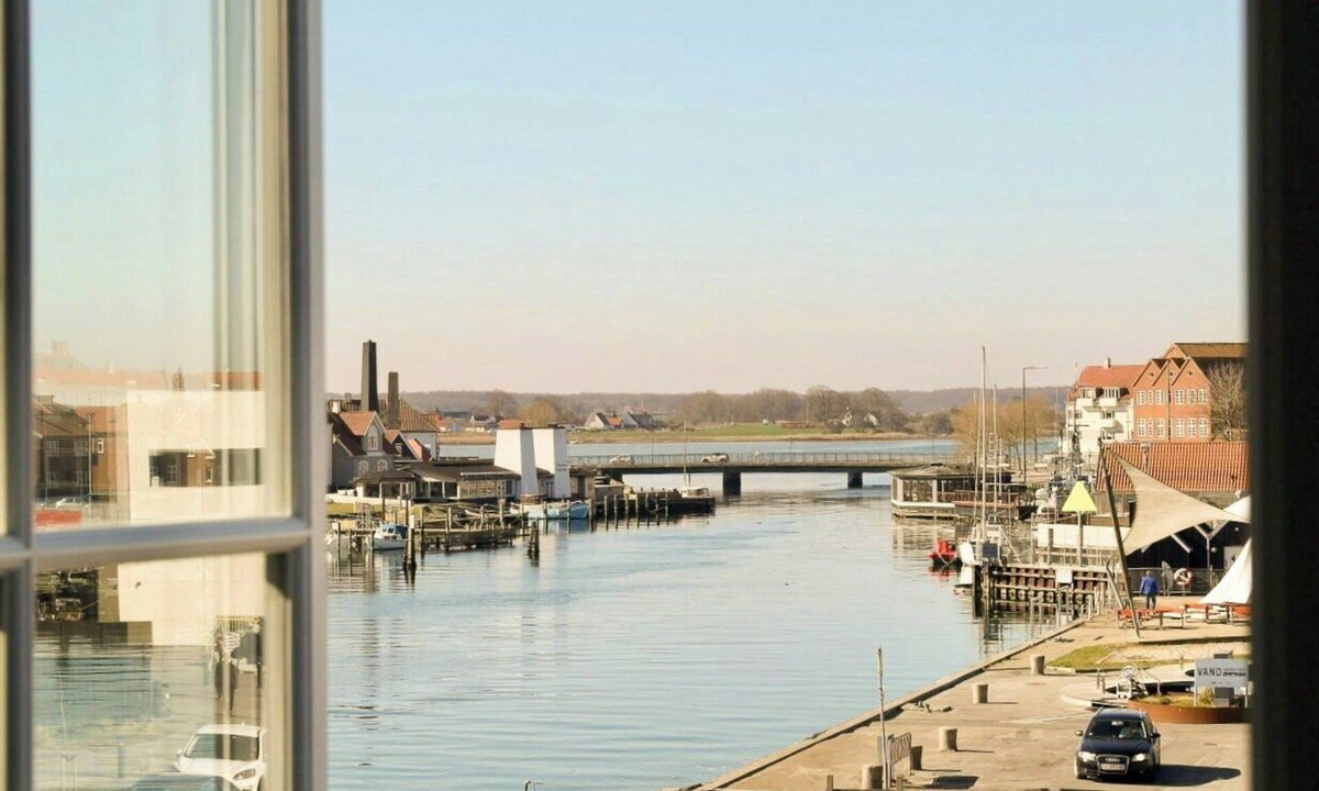 Kerteminde House | New three-story harbour house in Kerteminde