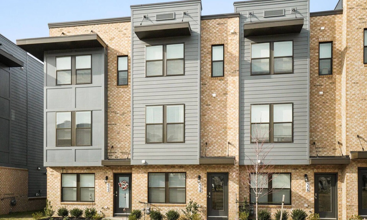 Frederick House | New townhouse