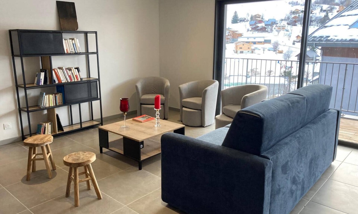 Albiez-le-Vieux Apartment | New ☆ Triplex | Near Slopes | Balcony & View