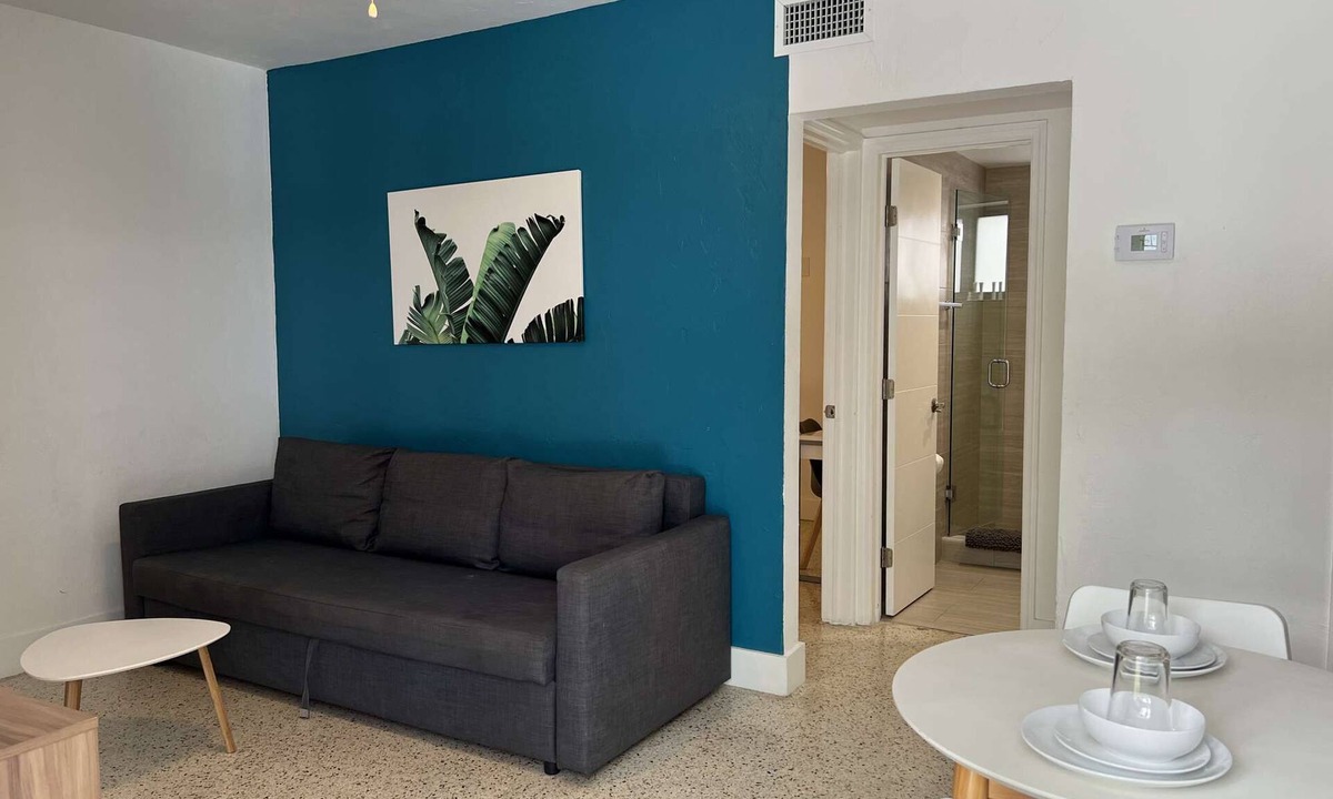 The Roads Condo | ✨New Two Bedroom plus Free Parking