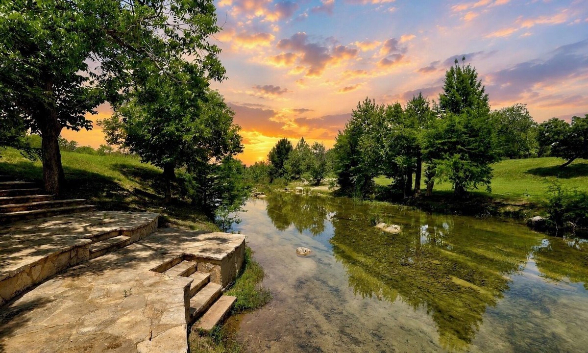 Fischer House | NEW - Unique Family-Friendly Getaway w/Private Blanco River Access on 10 Acres