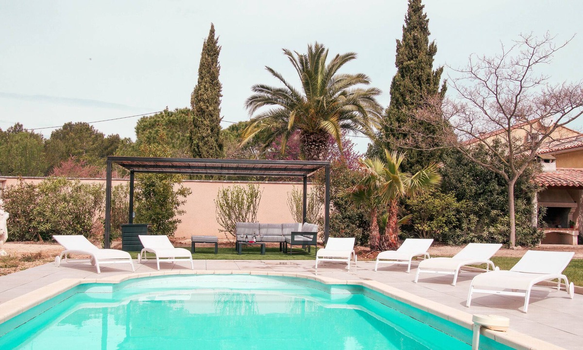 Cebazan Villa | New villa for 2 to 6 people in a hamlet surrounded by nature.