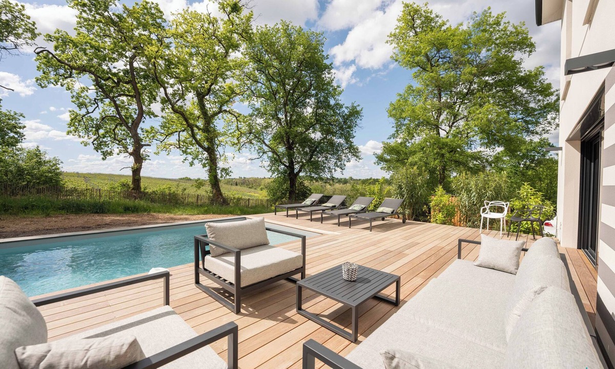 Cenac House | New villa Heated pool AC Vineyard views