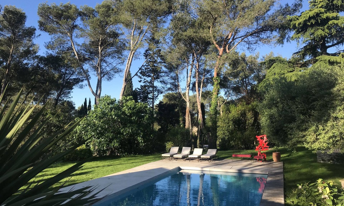 Assas House | New: Villa, Heated swimming pool between pine forest and olive trees.