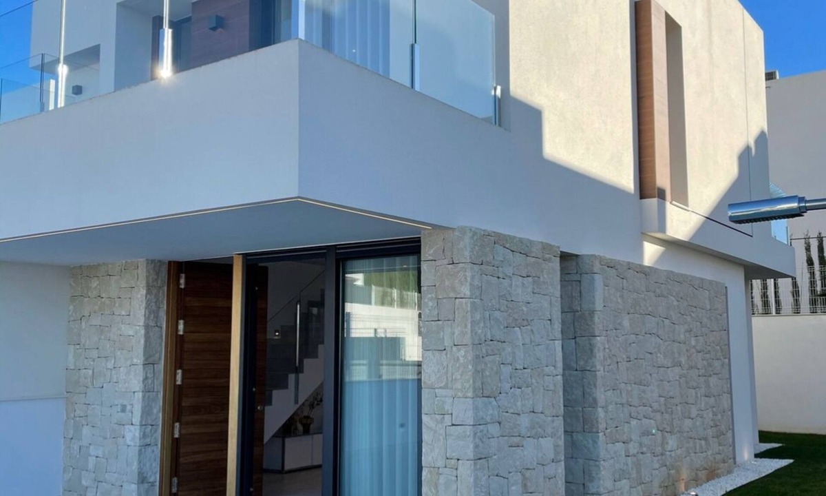 Finestrat Villa | New villa in Spain with private pool, wifi, air conditioning