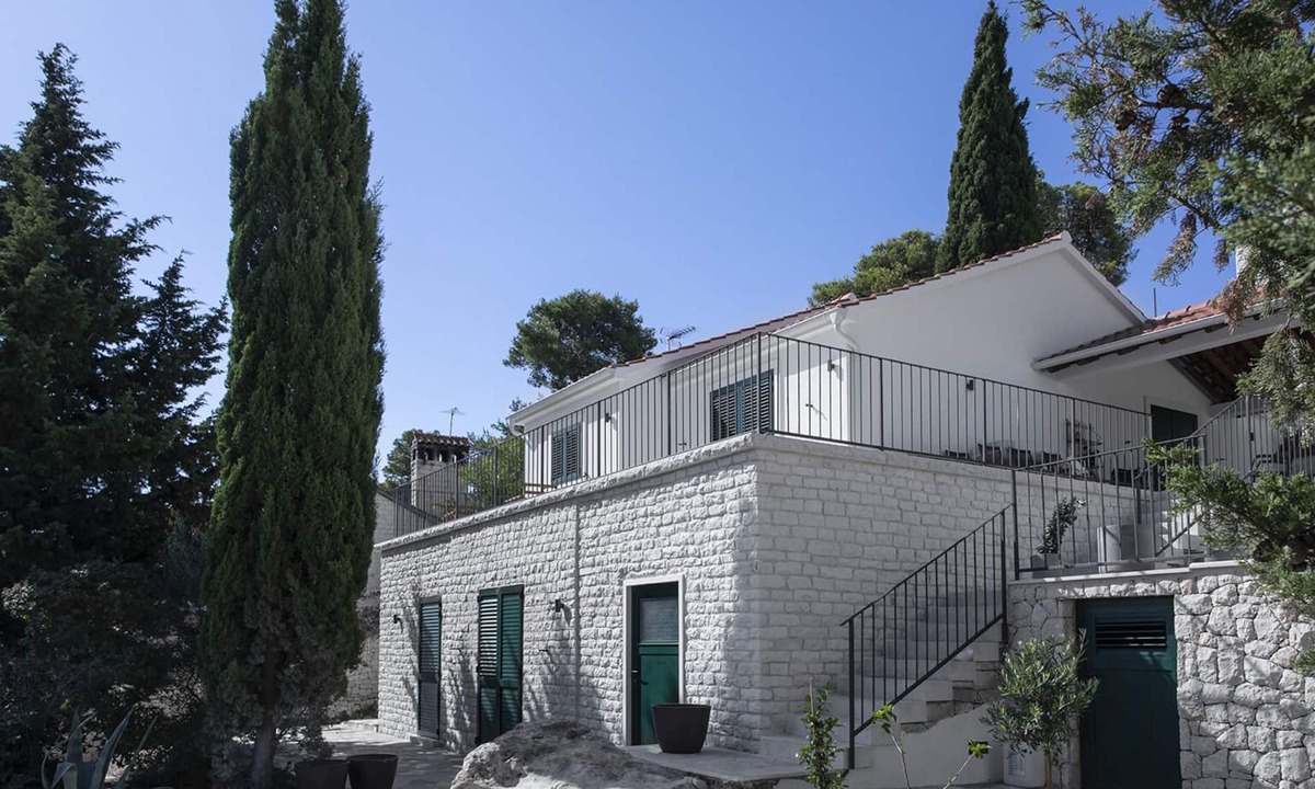 Splitska Villa | New! Villa Marisol, Splitska, Island Brač