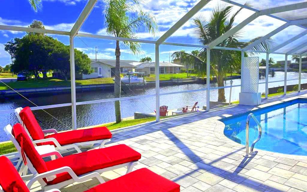 Caloosahatchee House | !NEW! Villa Rosa & Lucia