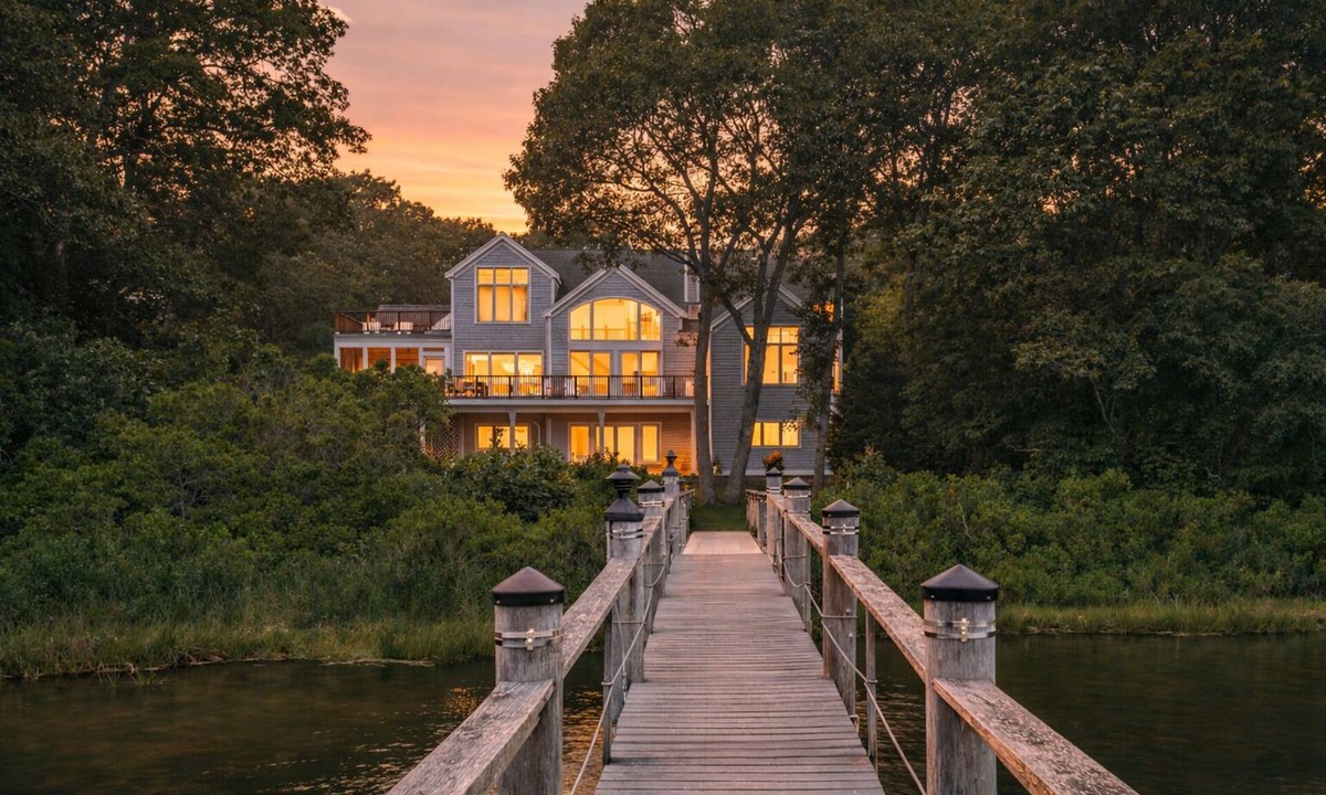 East Falmouth House | NEW Waterfront Luxury – Dock, Deck & Water Views