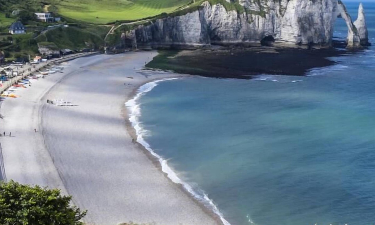 Etretat Hotel | New Windsor