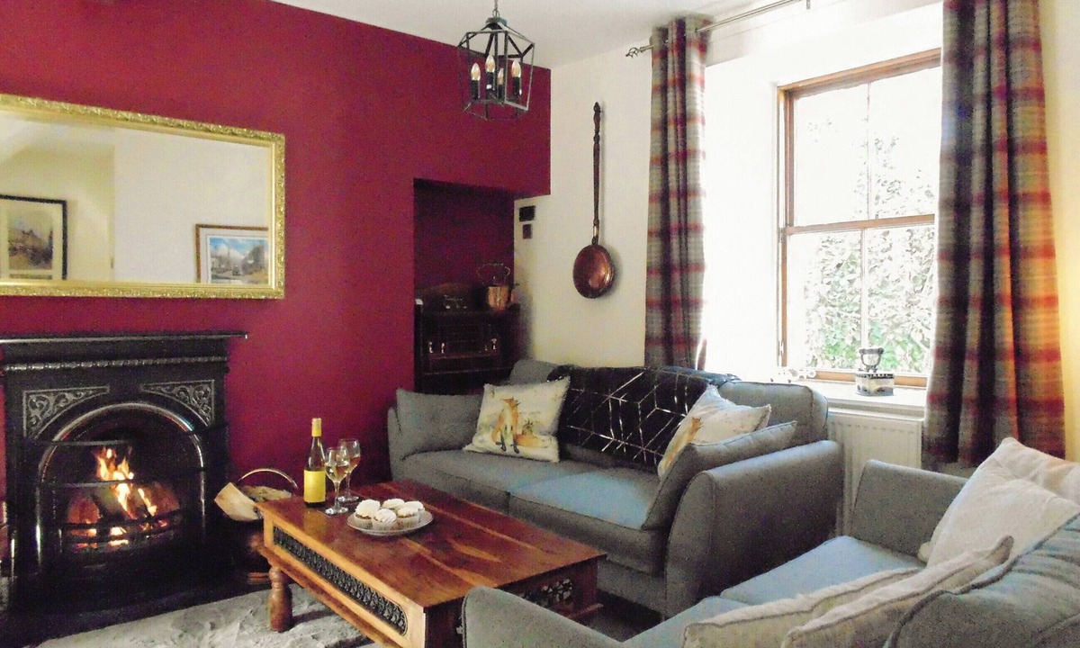 Newburgh Cottage | Newburgh C Listed Townhouse