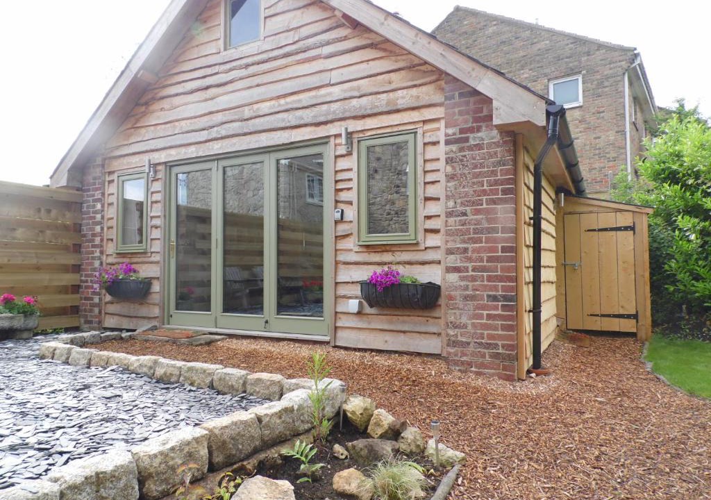 Sandown House | Newchurch Nook