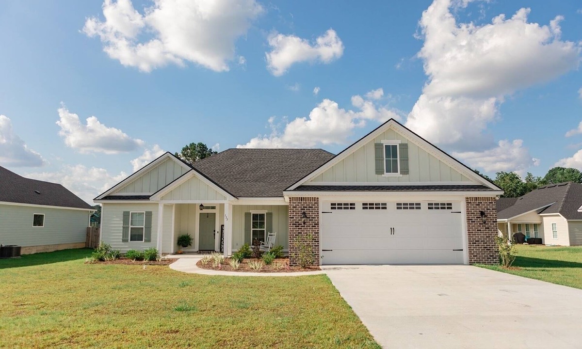 Hahira House | Newer Construction, Community Pool and Playground