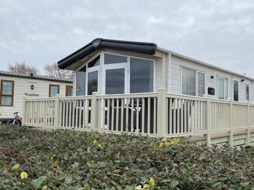 Isle of Grain Apartment | Newland's