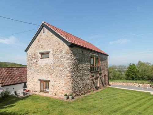 West Buckland House | Newlands Barn