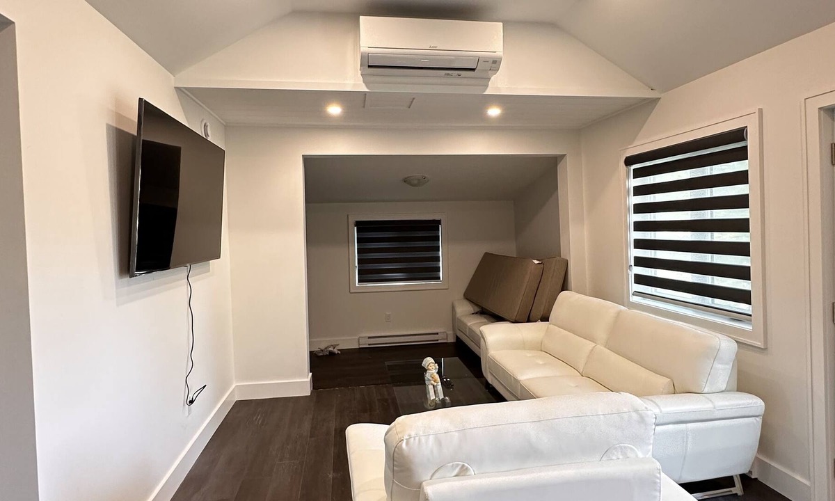 Rama Cottage | Newly built waterfront cottage