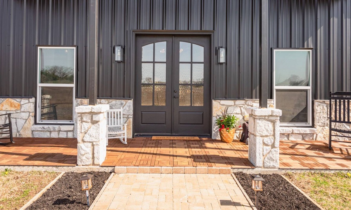 Golinda House | Newly Listed/Southern Comfort