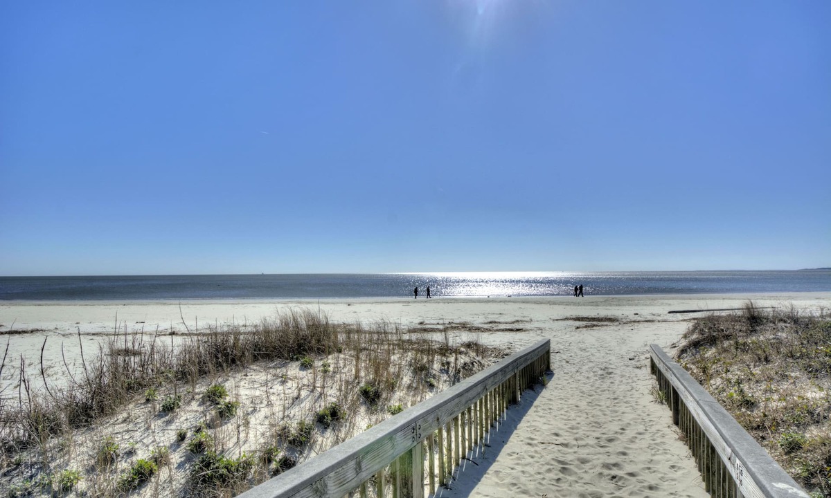 Saint Simons Island Condo | NEWLY REFURBISHED 2 BR/2 BA Ocean Front Condominium