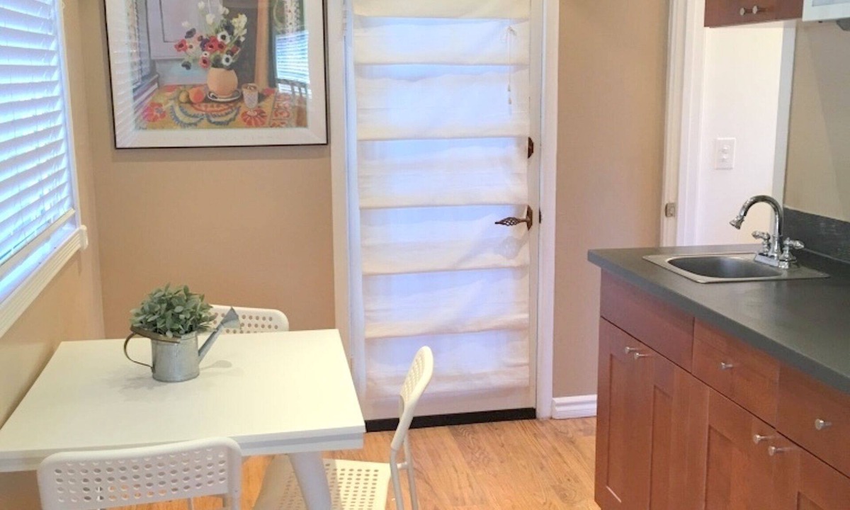 Golden Rectangle Cottage | Newly remodeled Ocean Hideaway in Downtown Carmel
