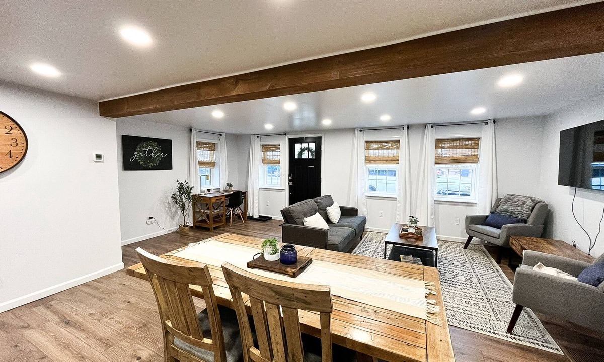 Stouchsburg House | Newly Remodeled 3 Bedroom Home