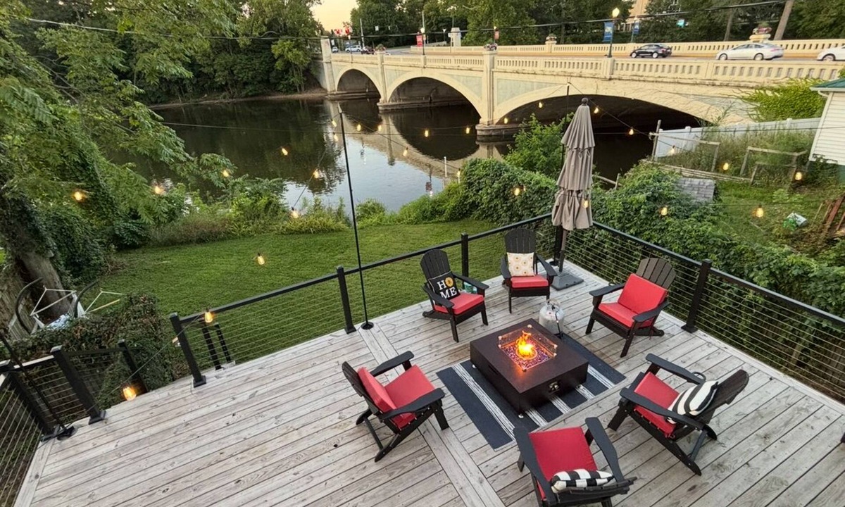 Elkhart House | Newly remodeled 3 bedroom, 1.5 bath home with a river view in downtown Elkhart.