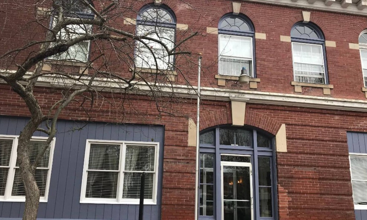 Randolph House | Newly Remodeled ADA Compliant Suite