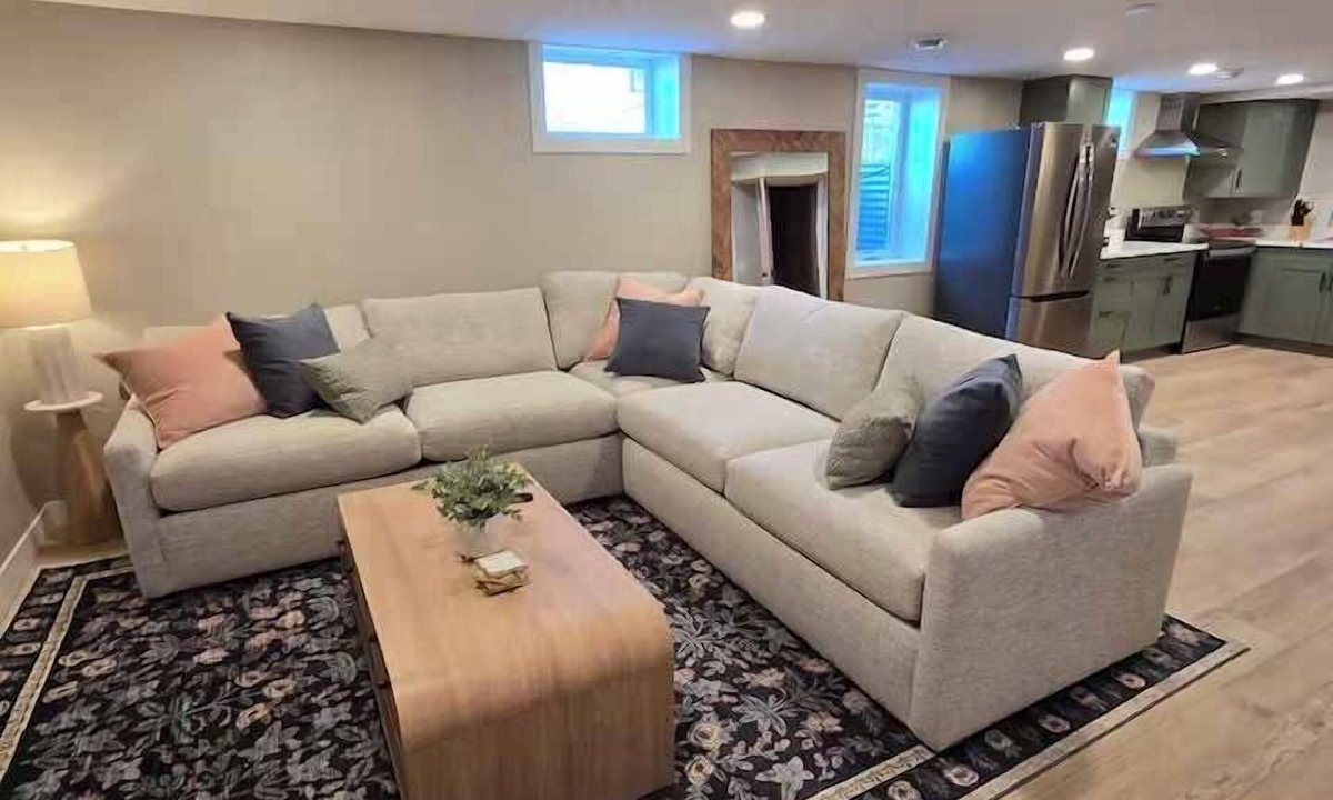 Elk River House | Newly Remodeled Studio Apartment