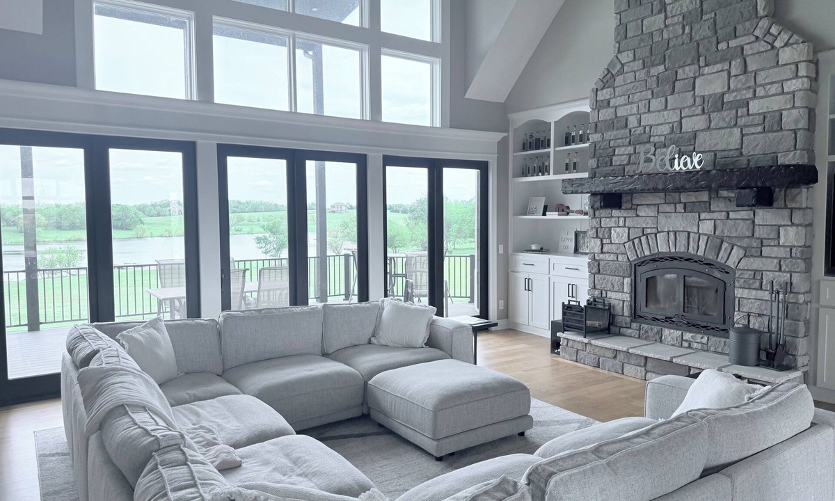 New Century House | Newly Remodeled, w/Hot Tub - Lake Views spacious