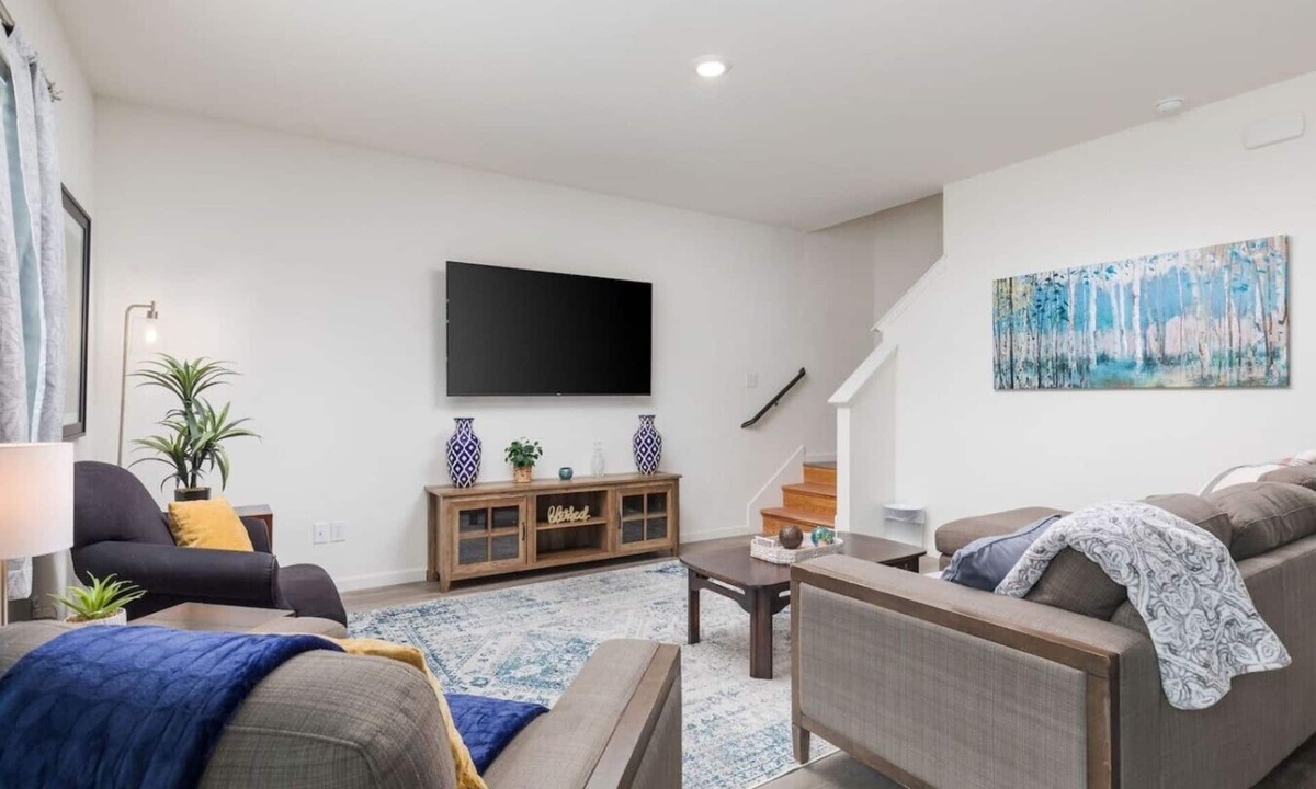 Edgecliff Village House | Newly Renovated Modern Home in Edgecliff Village