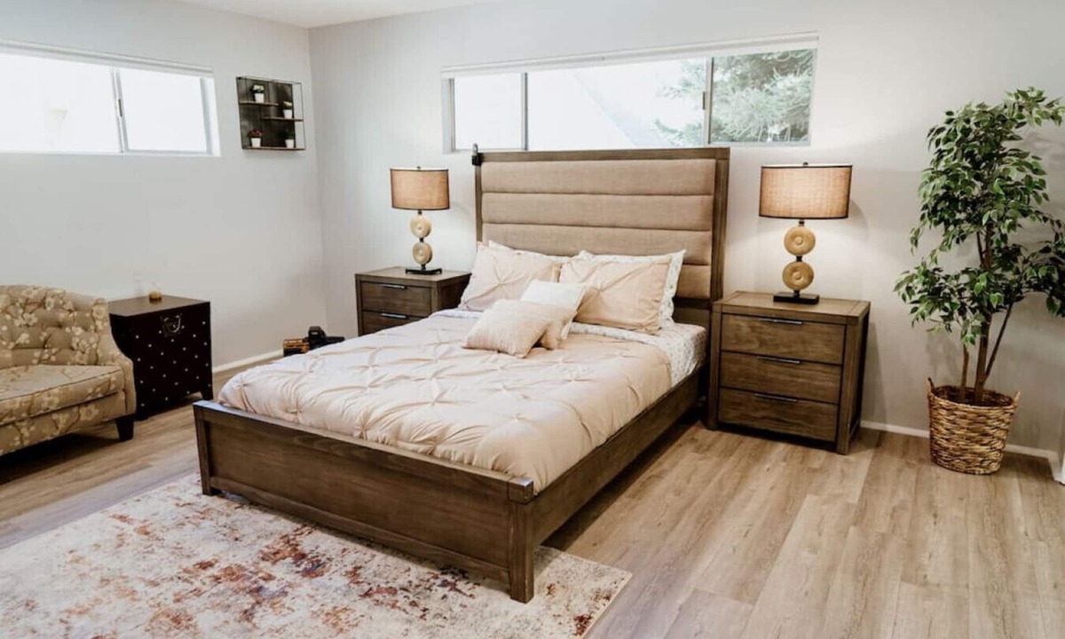 NoHo Arts District House | NEWLY RENOVATED 2-BEDROOM TOWNHOUSE WITH PRIVATE ROOFTOP DECK REMODELED IN 2022 (p30)