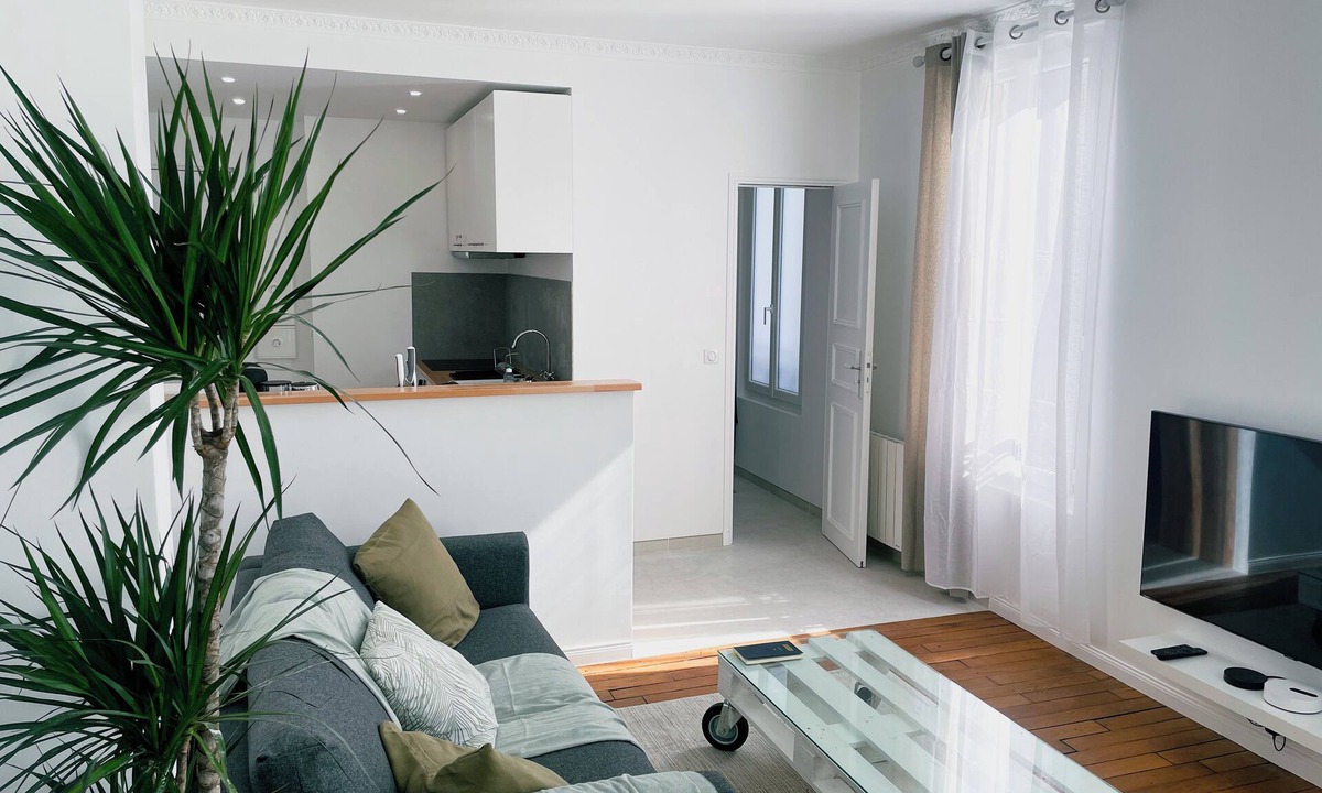 Gare Apartment | Newly renovated apartment