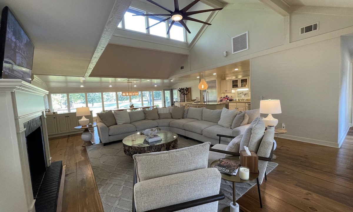 Eden Isle House | Newly Renovated! Cozy 3 Bed 3 Bath on Red Apple No. 18 Tee Box