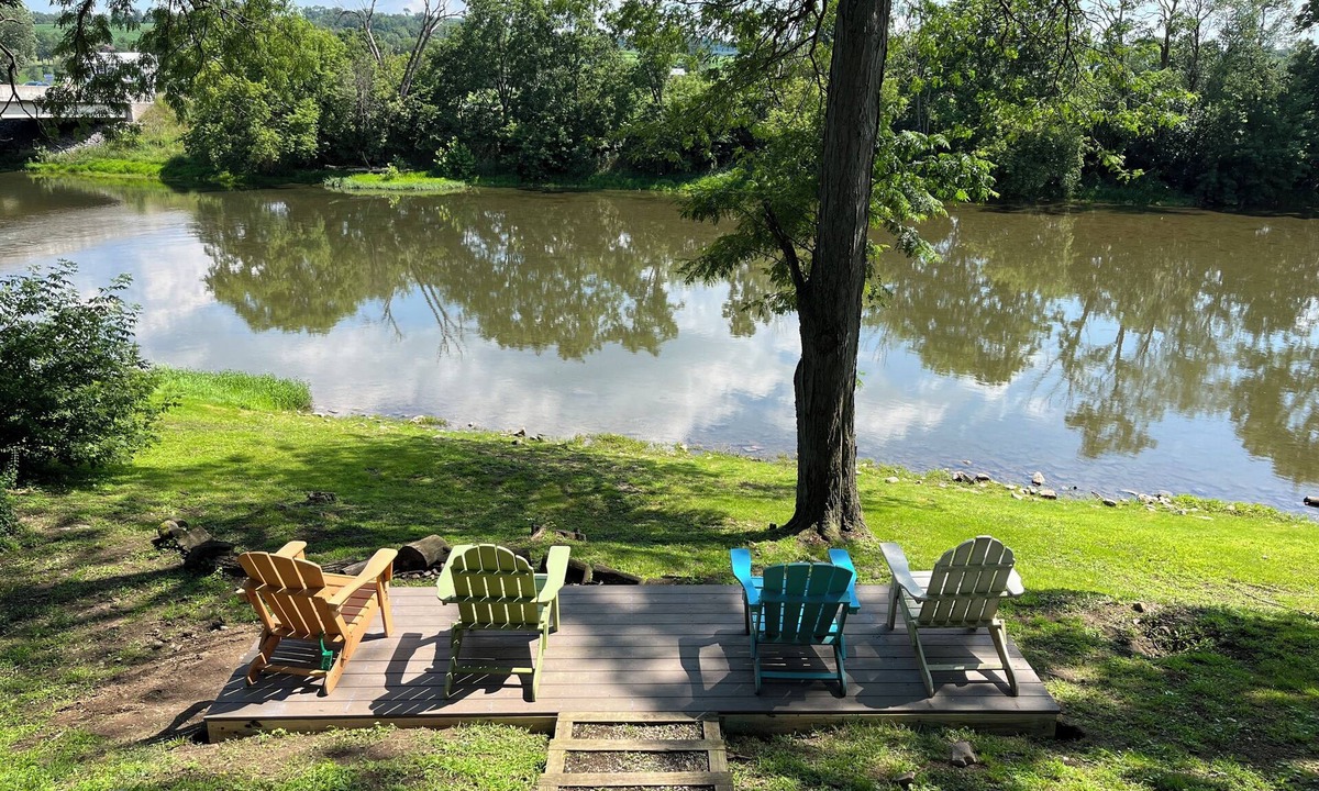 New Berlin House | Newly Renovated - Clean! Waterfront, Scenic Views, Private Yard, Firepit