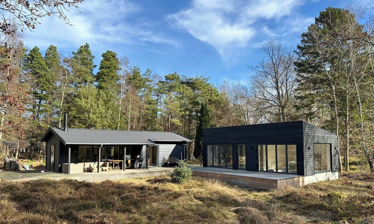 Hoeve Strand House | Newly renovated family house close to the beach
