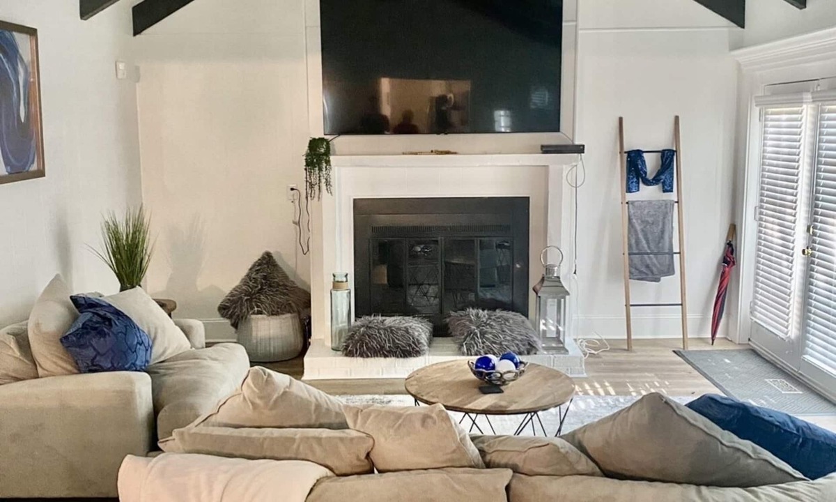 Terry Sanford House | Newly Renovated Home