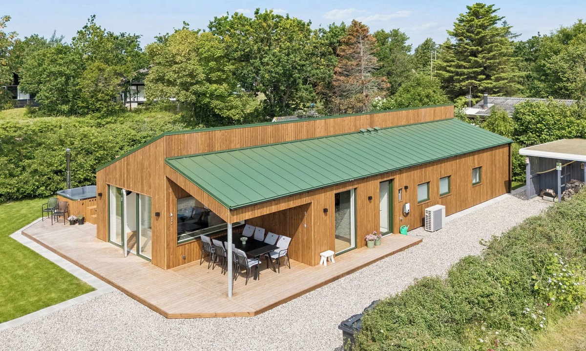 Nørre Hurup House | Newly renovated holiday home near the water