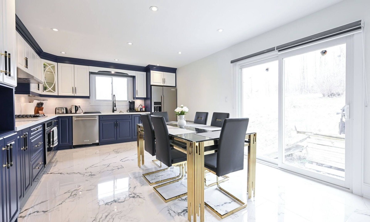 Ashburn House | Newly Renovated Home in Whitby