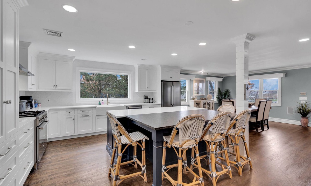 Manasquan House | Newly renovated kitchen! 2 weeks left in summer!