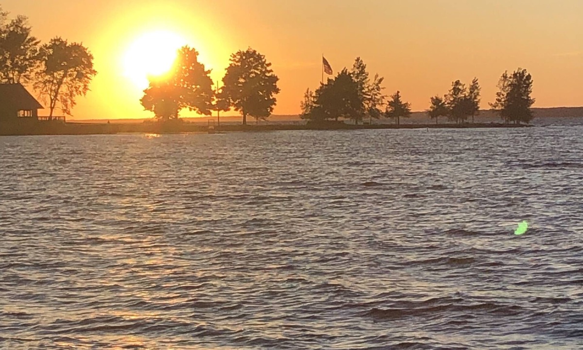 Durhamville House | Newly renovated lake house with stunning views!
