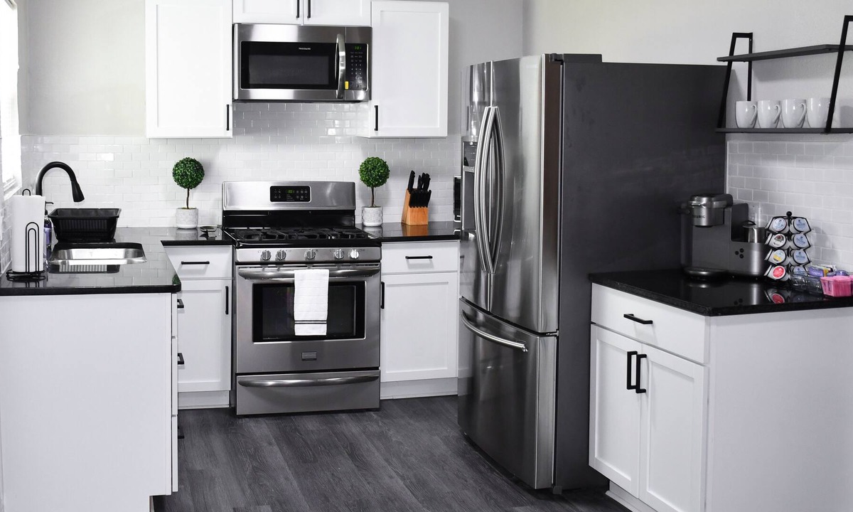 Highland Park House | Newly renovated modern home minutes from downtown