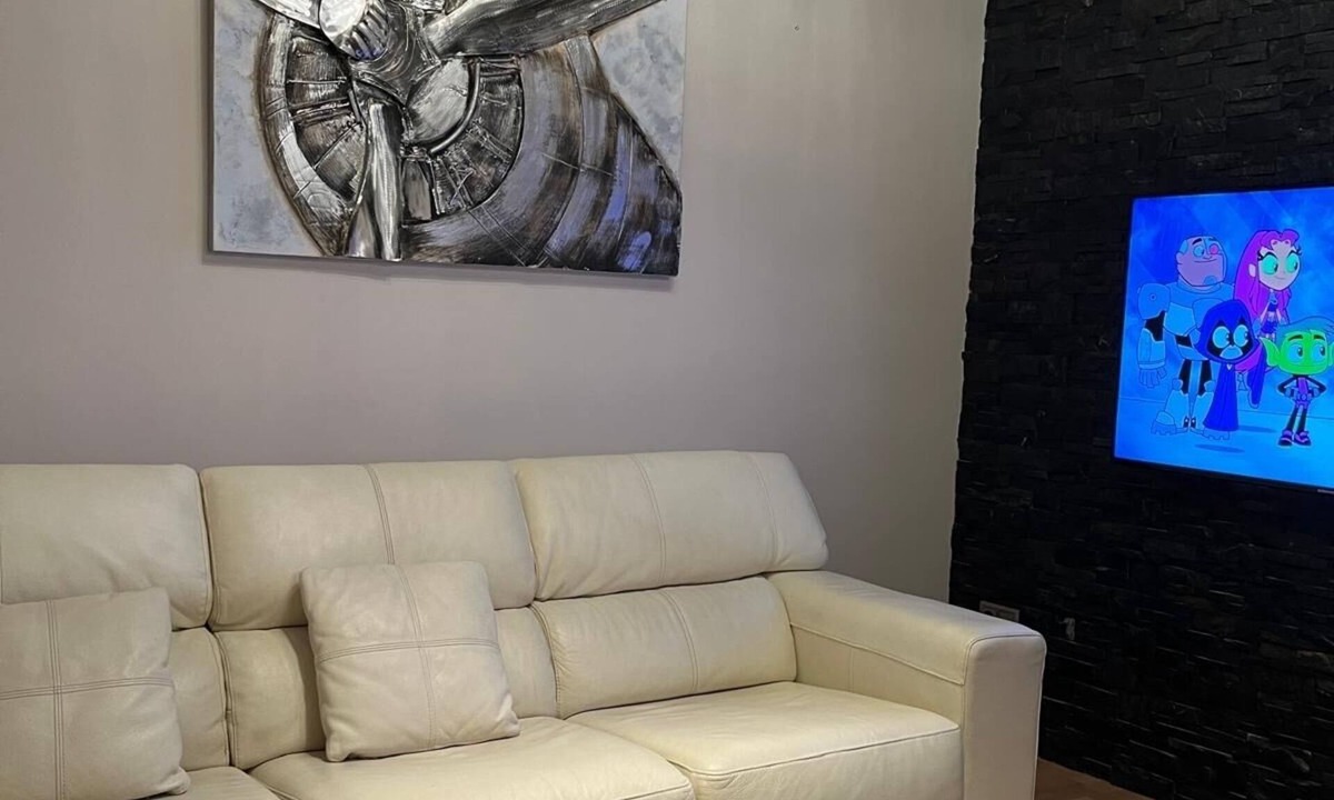 Polop House | Newly renovated modern townhouse (pet friendly)