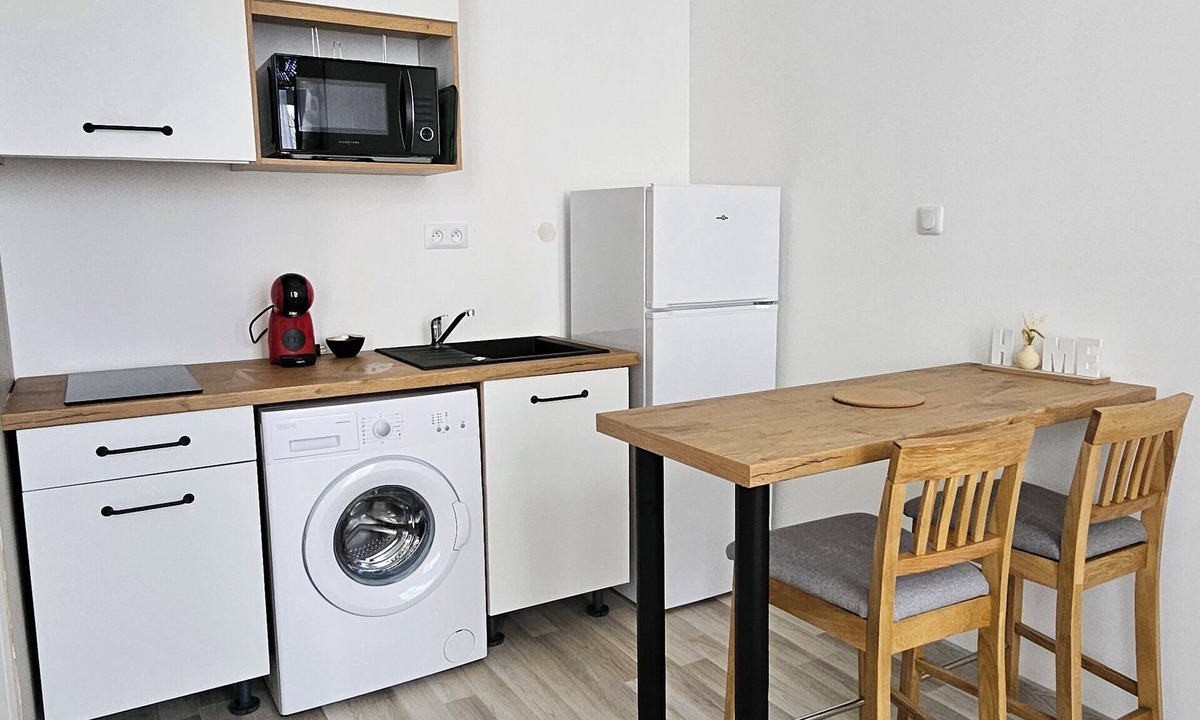 Valenciennes Apartment | Newly renovated studio