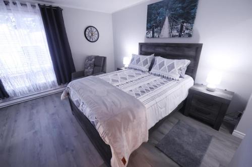Elliot Lake Apartment | Newly renovated suite